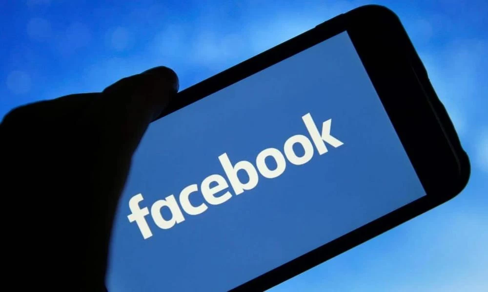 Facebook: Διαλογή μεταξύ "φρέσκων" και "μπαγιάτικων" ειδήσεων